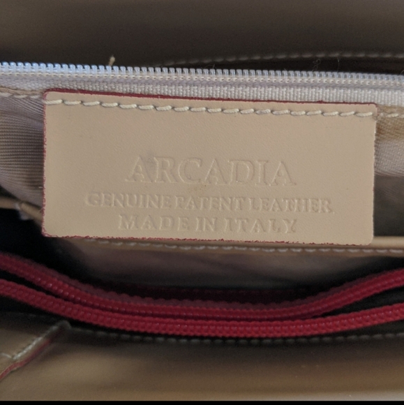 Arcadia Shoulder Handbag Patent Leather - Picture 8 of 14